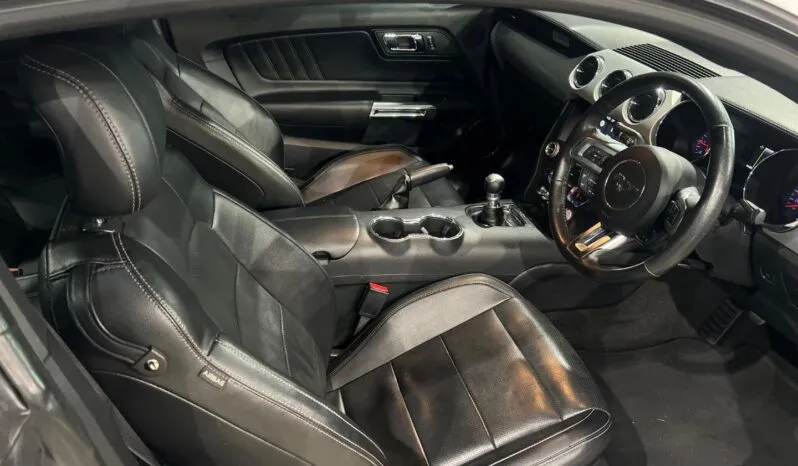 2018 Ford Mustang 2.3T Fastback full