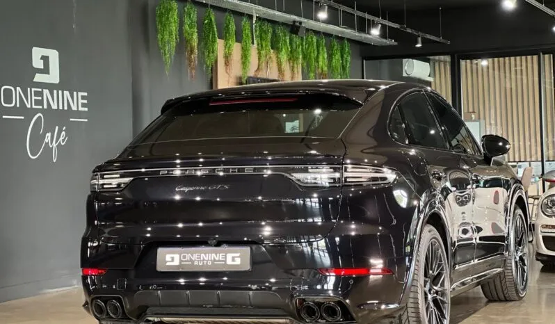 2021 Porsche Cayenne GTS Coupe full
