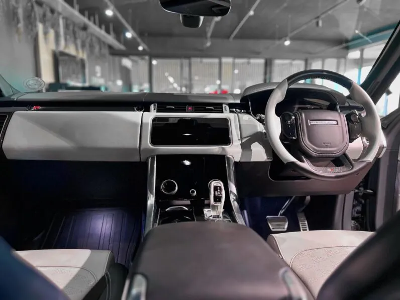 2020 Land Rover Range Rover Sport SVR Carbon Edition full