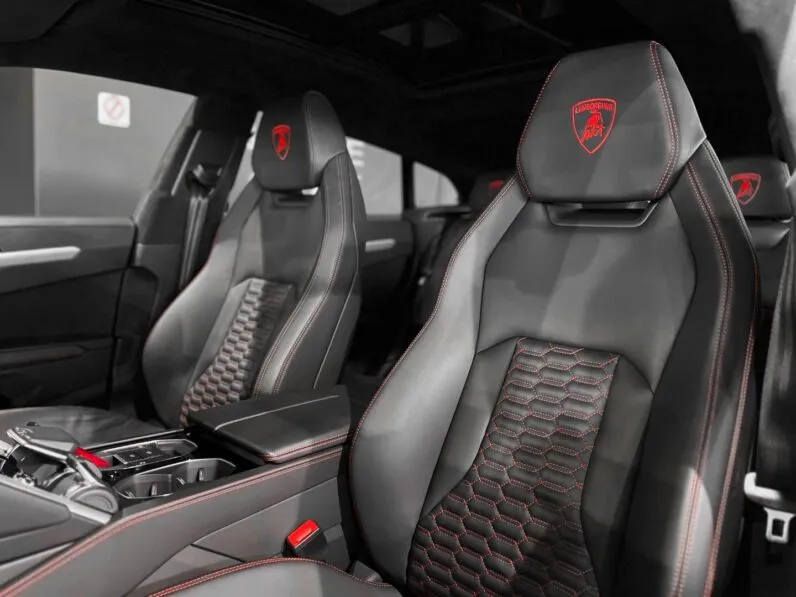 2019 Lamborghini Urus Urus full
