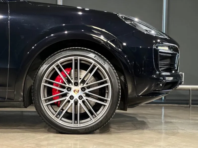 2022 Porsche Cayenne GTS Coupe full
