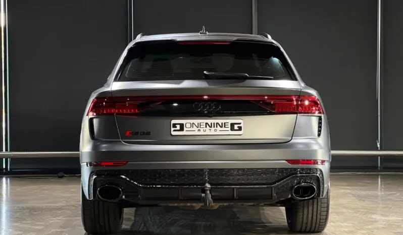 2022 Audi RSQ8 Quattro full