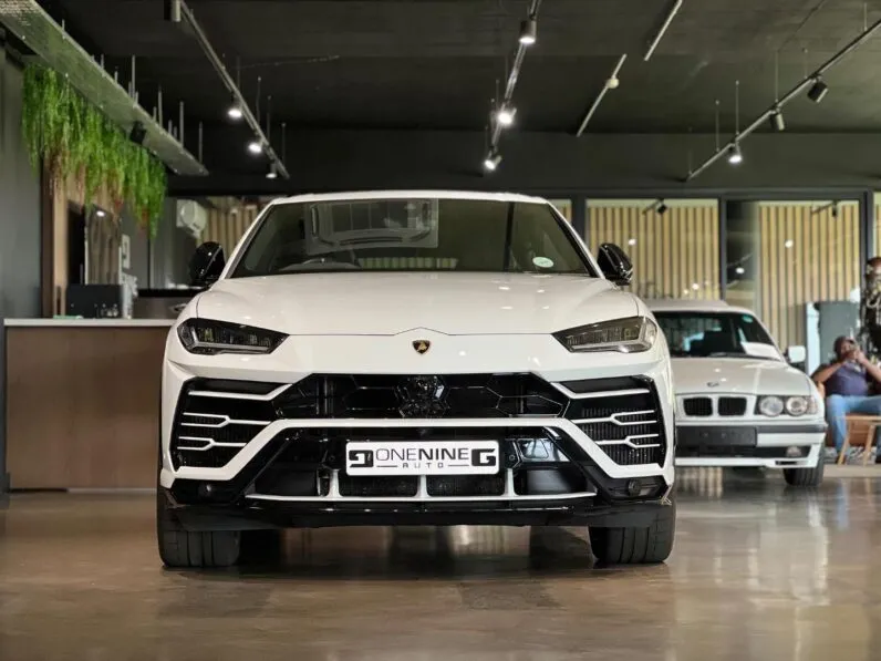 2019 Lamborghini Urus Urus full