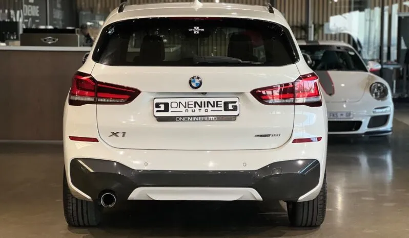 2022 BMW X1 sDrive18i M Sport full