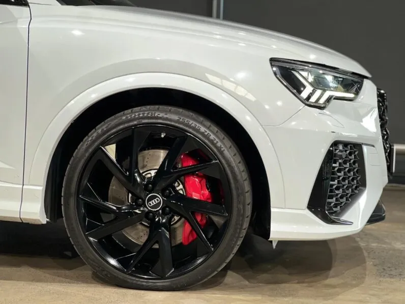 2021 Audi RSQ3 Sportback Quattro full