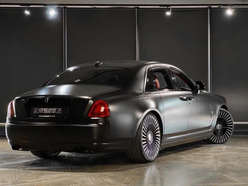 2016 Rolls-Royce Ghost 6.6L full