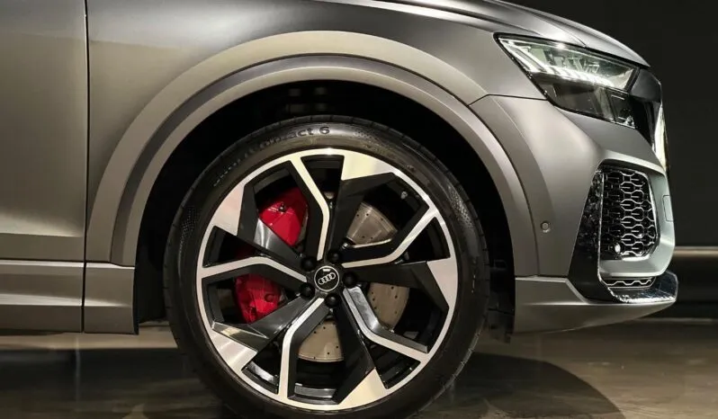 2022 Audi RSQ8 Quattro full