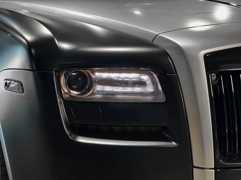 2016 Rolls-Royce Ghost 6.6L full