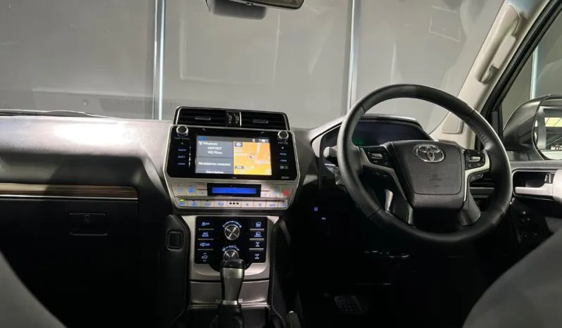 2021 Toyota Land Cruiser Prado 2.8GD VX full