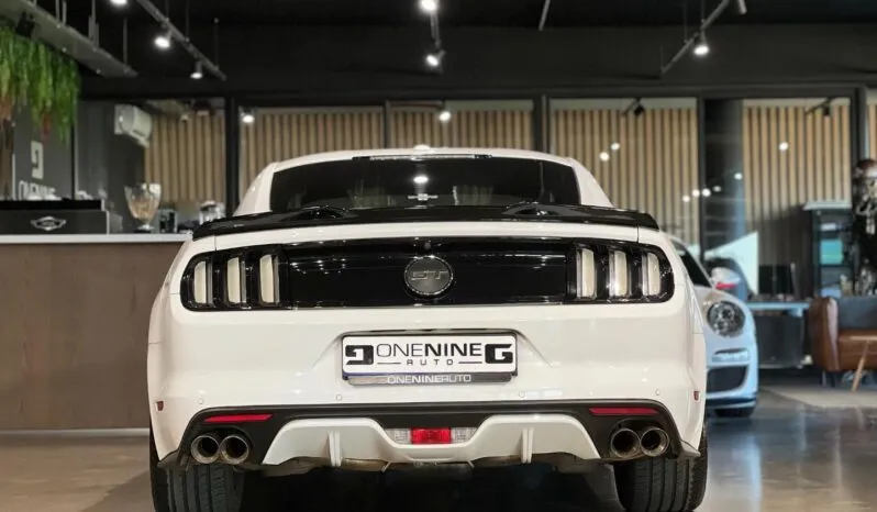 2017 Ford Mustang 5.0 GT Fastback Auto full