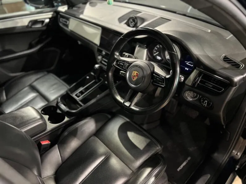 2022 Porsche Macan S full