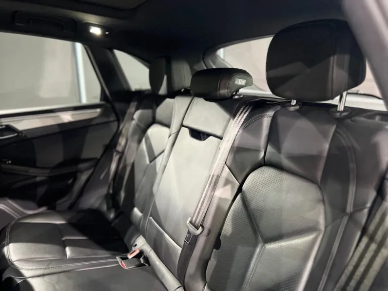 2022 Porsche Macan S full