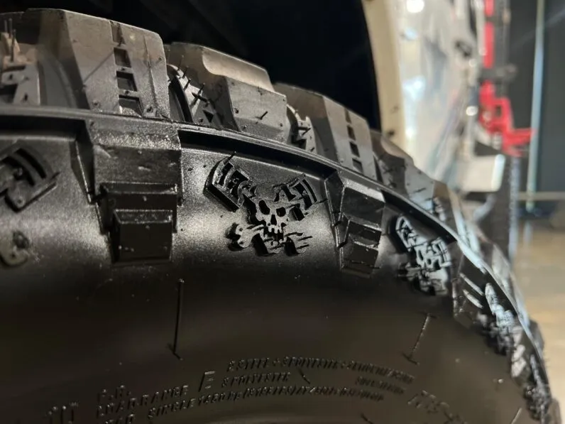 2017 Jeep Wrangler Unlimited 3.6L Sahara full