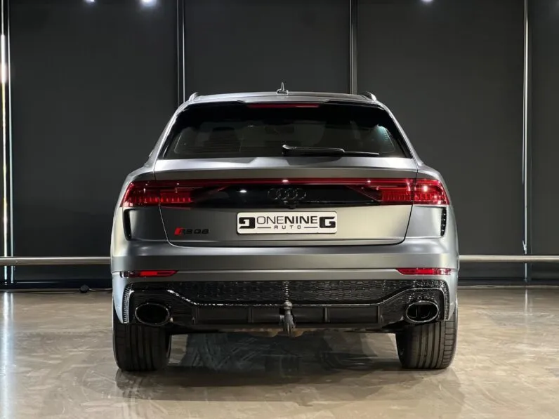 2022 Audi RSQ8 Quattro full