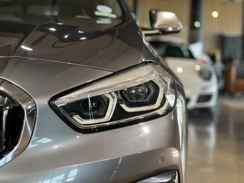 2021 BMW 1 Series 118d full