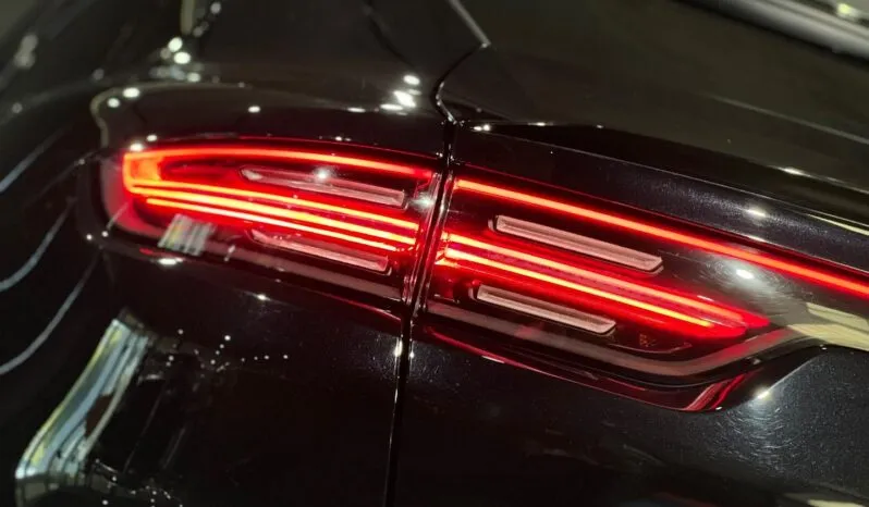2022 Porsche Cayenne GTS Coupe full