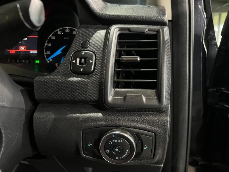 2020 Ford Ranger 2.2TDCi Double Cab Hi-Rider XL Auto full