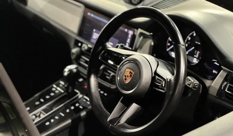 2022 Porsche Macan S full