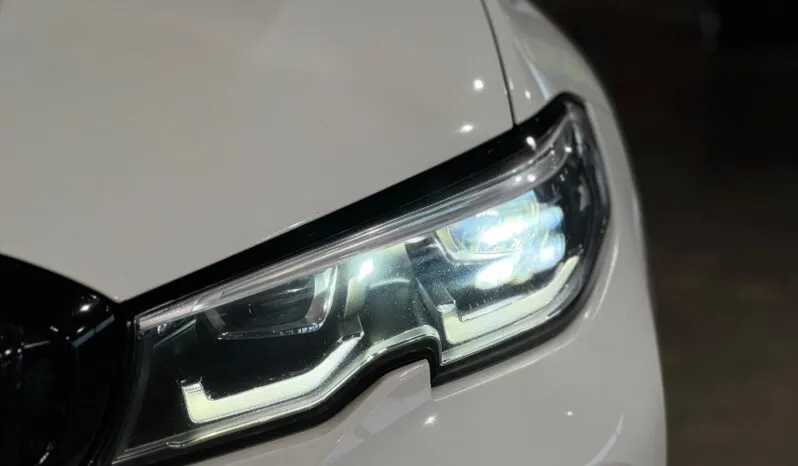 2019 BMW 3 Series 330d M Sport full