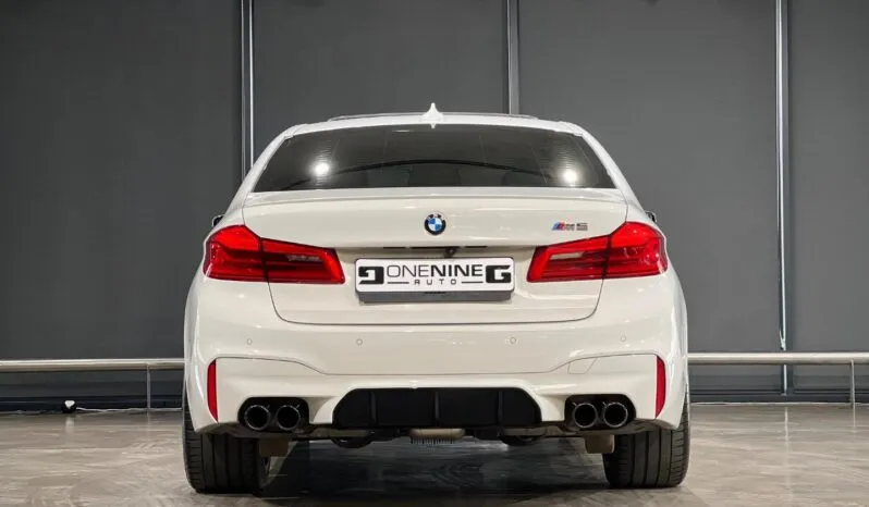 2018 BMW M5 Standard Edition full
