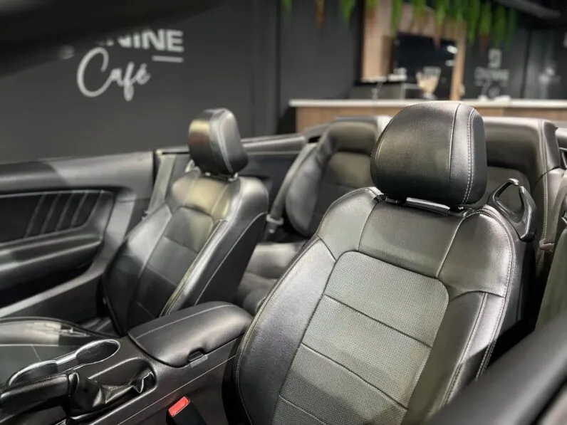 2019 Ford Mustang 2.3T Convertible full