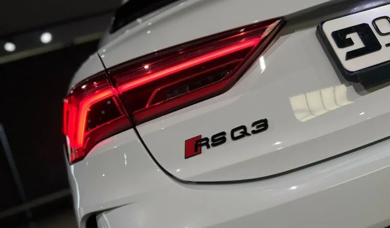 2021 Audi RSQ3 Sportback Quattro full