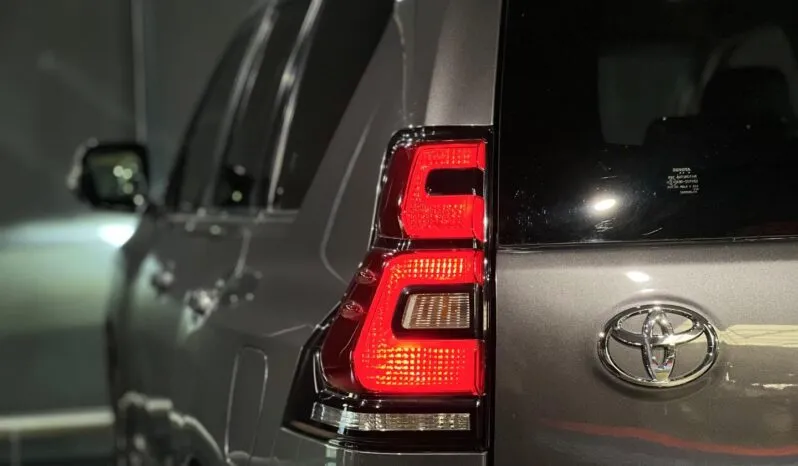 2021 Toyota Land Cruiser Prado 2.8GD VX full
