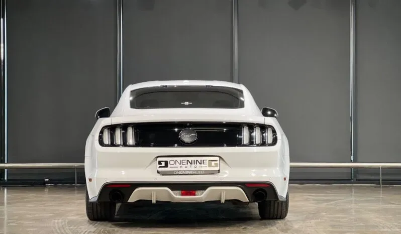 2018 Ford Mustang 2.3T Fastback full