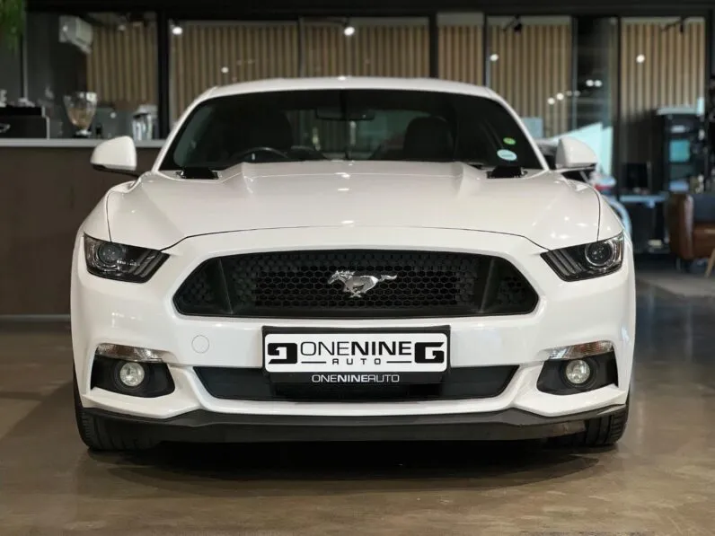 2017 Ford Mustang 5.0 GT Fastback Auto full