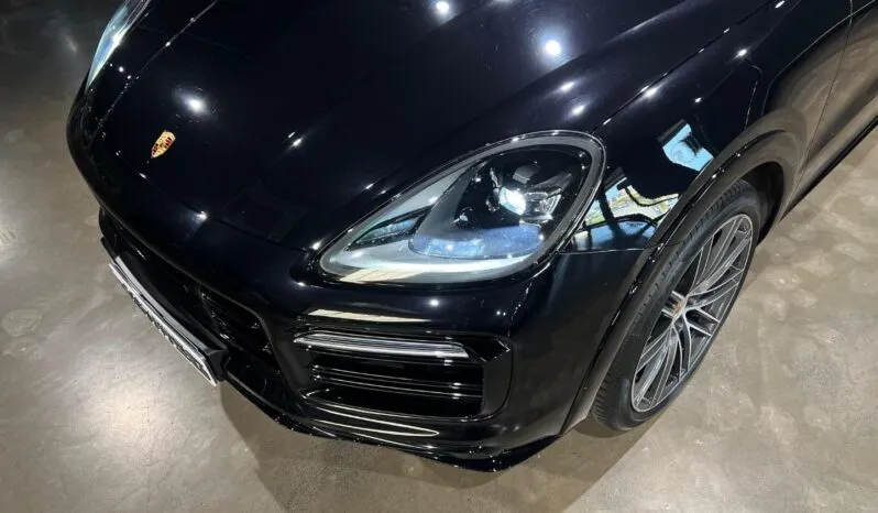 2022 Porsche Cayenne GTS Coupe full