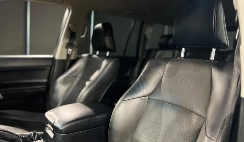 2021 Toyota Land Cruiser Prado 2.8GD VX full