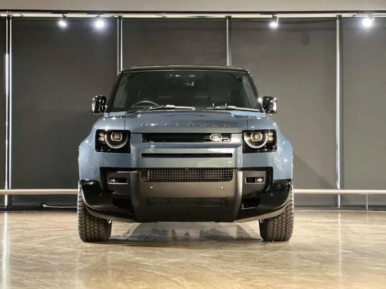 2026 Land Rover Defender 110 D350 X-Dynamic HSE full