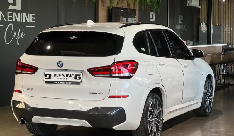 2022 BMW X1 sDrive18i M Sport full