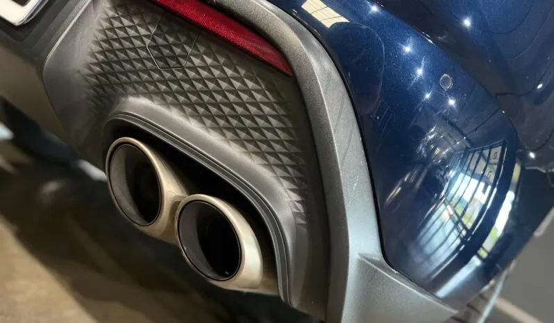2022 Porsche Macan S full