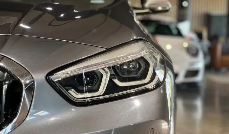 2021 BMW 1 Series 118d full