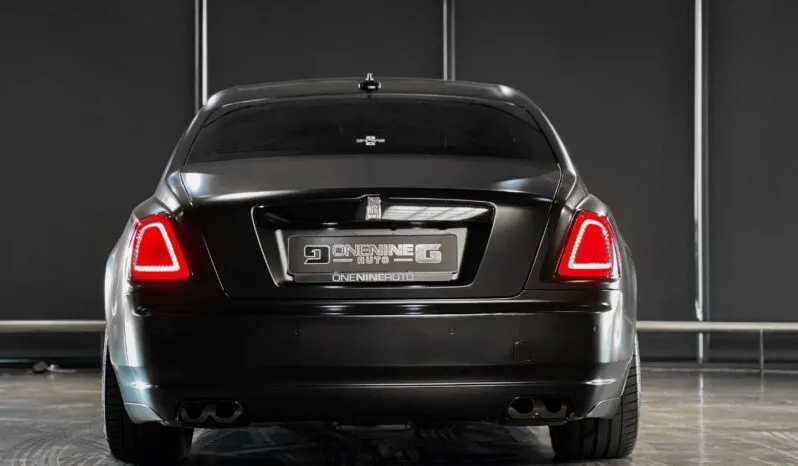2016 Rolls-Royce Ghost 6.6L full