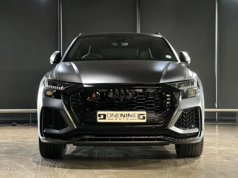2022 Audi RSQ8 Quattro full