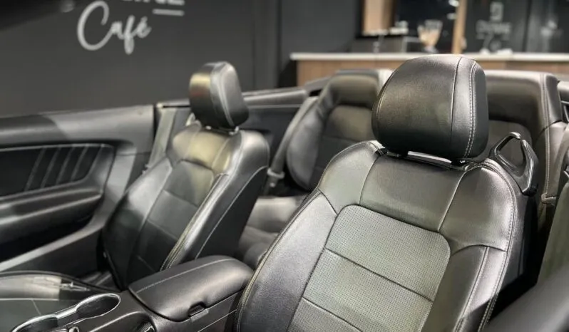 2019 Ford Mustang 2.3T Convertible full