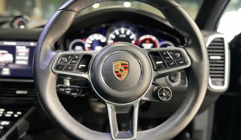 2021 Porsche Cayenne GTS Coupe full