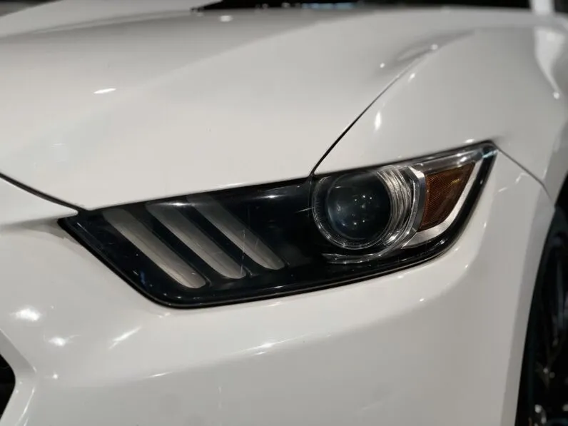 2017 Ford Mustang 5.0 GT Fastback Auto full