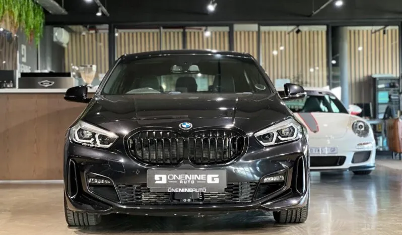 2023 BMW 1 Series 118i M Sport full