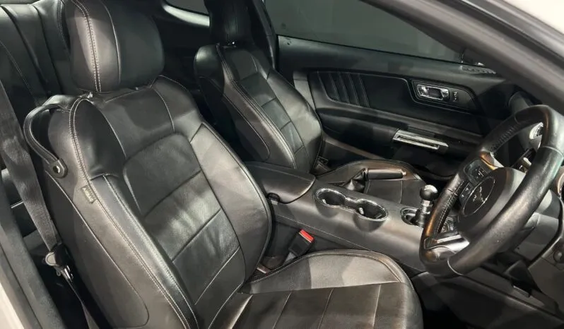 2018 Ford Mustang 2.3T Fastback full