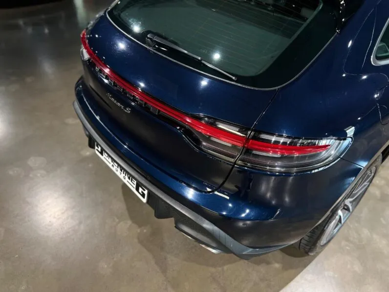2022 Porsche Macan S full